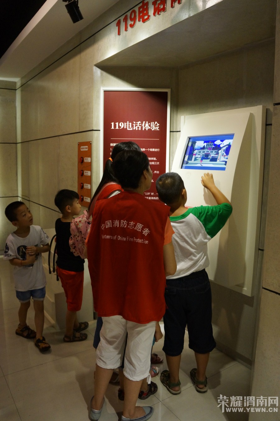 ������СС����Ա�����ڻԲ��������������˲�俴���