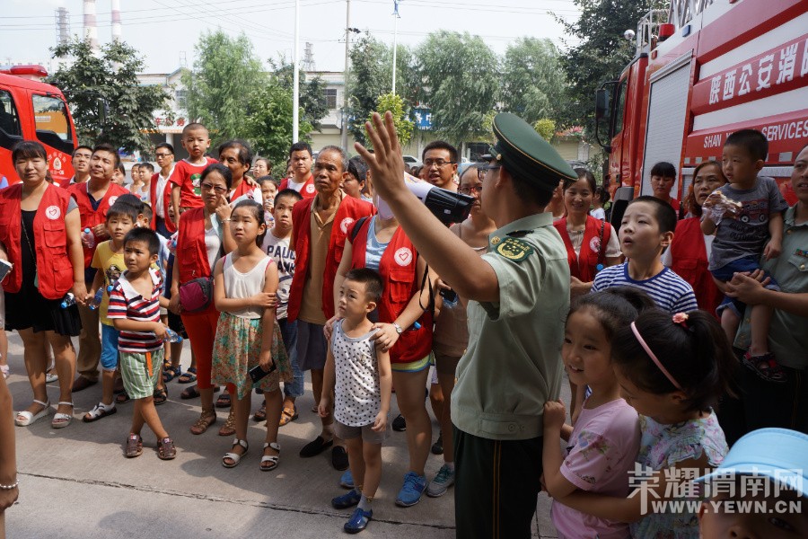 ������СС����Ա�����ڻԲ��������������˲�俴���