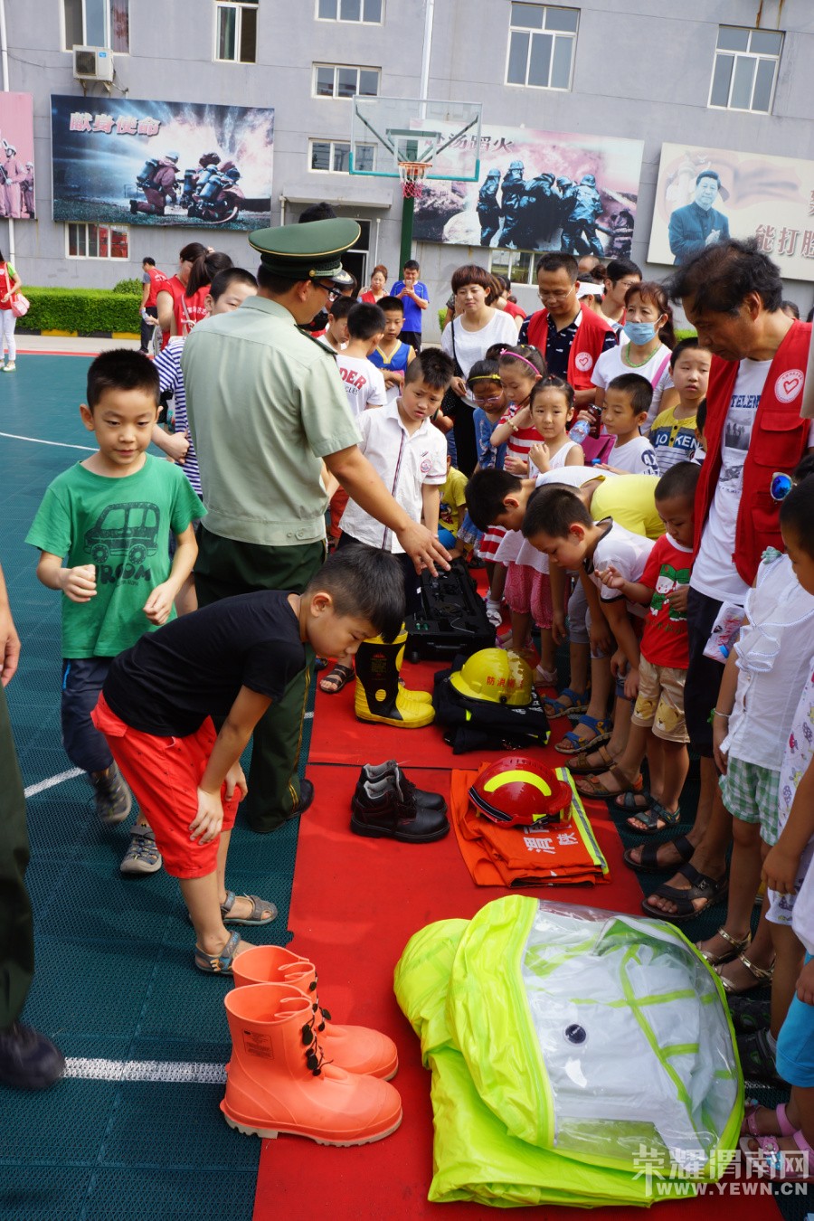 ������СС����Ա�����ڻԲ��������������˲�俴���