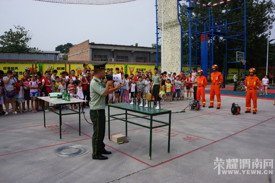 ������СС����Ա�����ڻԲ��������������˲�俴���