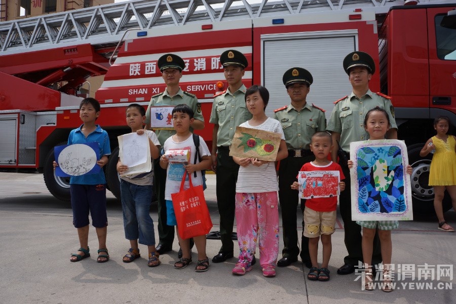 ������СС����Ա�����ڻԲ��������������˲�俴���