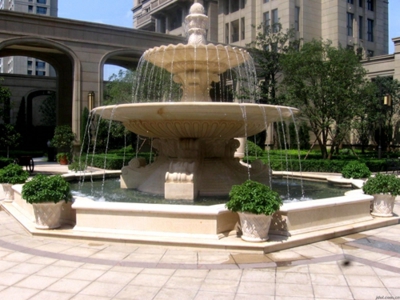 重金币悬赏!这是哪家的音乐喷泉?闪瞎我眼了!