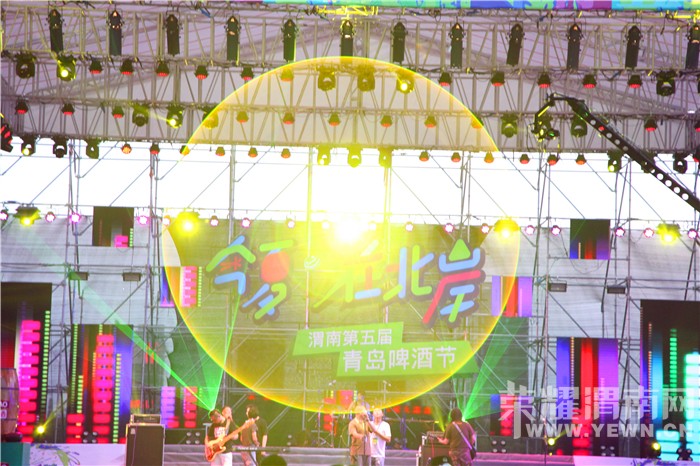 ������ • �ڱ�����μ�ϵ����ơ�ƽ���ҹʢ��Ļ��