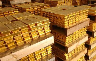 ��Ҿ����ڽ���Ĵ󱳾���Ͷ��ʲô�����ף�