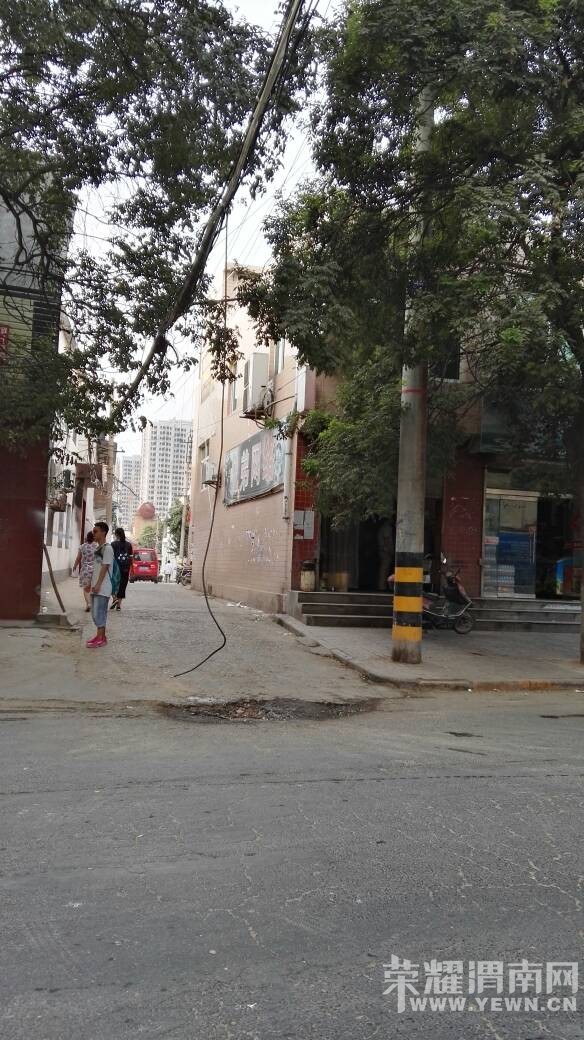 �ϳǵĵ���զ�������ˣ���˭�����ˣ���ô�죿