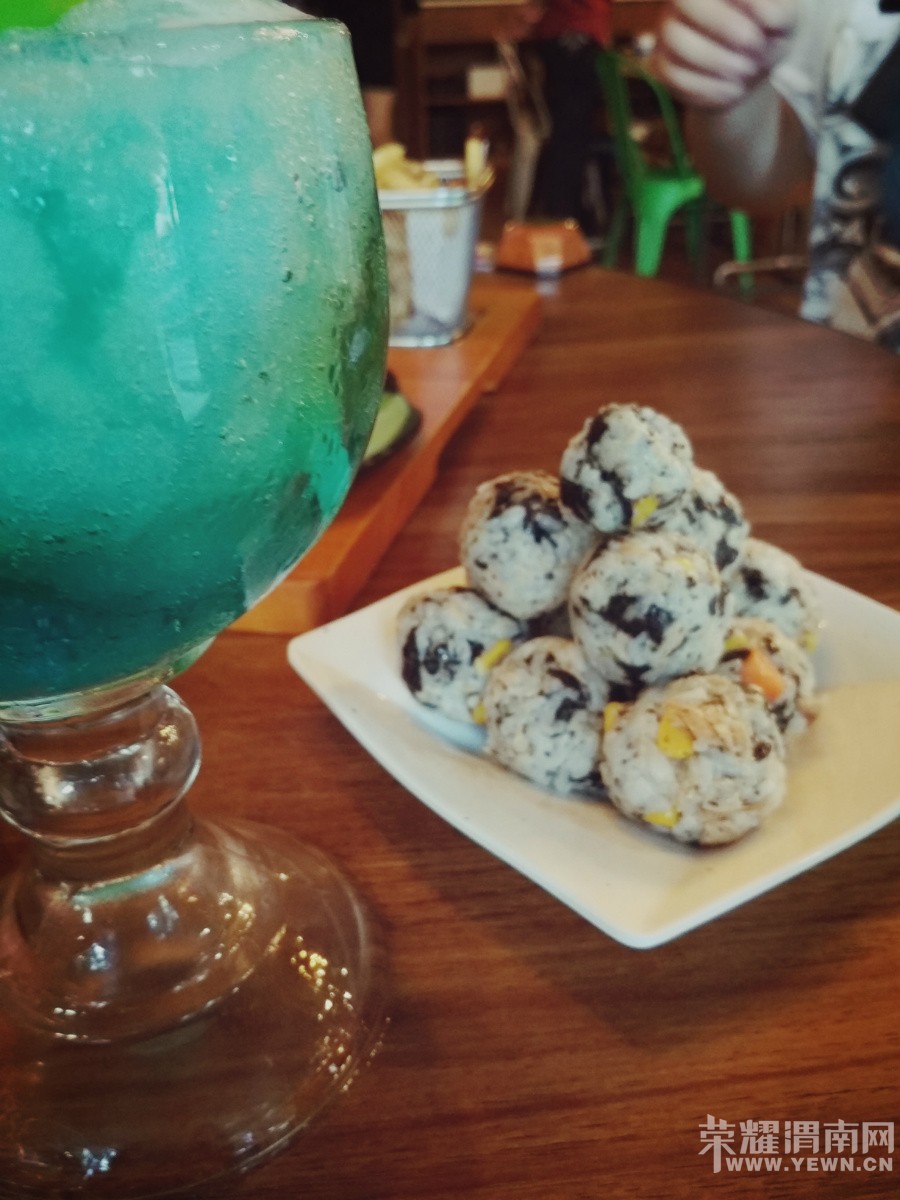 ��������۲ͳ�ɶ��ߣ�������⡢���.....��Ϊ�Ի�����Ӧ�����Լ��Ĳ��ף�