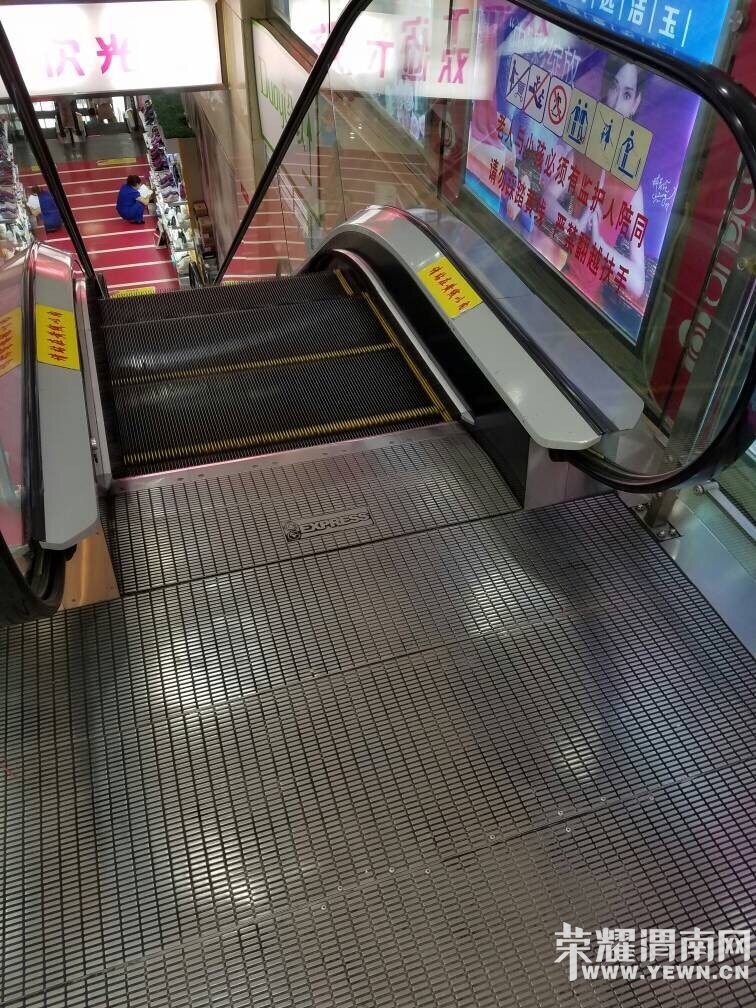 225402hjz2vvp3pzntjurv.jpg