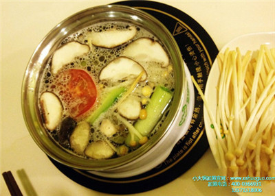 �м����ܹ���ʳ����