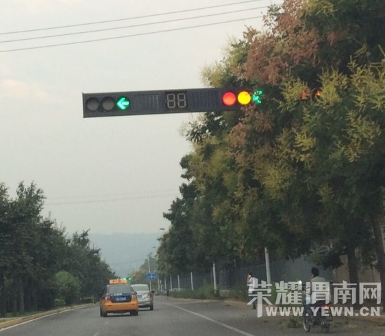 �����ĺ��̵ƣ�����Ҫզ��ѽ��