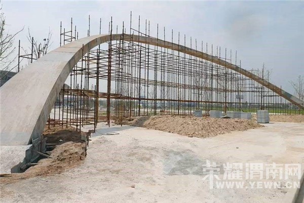 �ڶ��ڣ�������ɣ����Ĵ���---�߽��껪����԰ʩ�������ֳ�