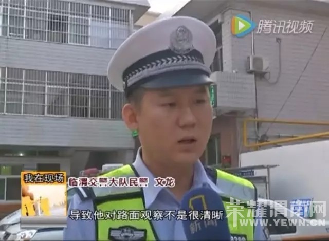 μ�����ţ����Ӽ�ʻ�����ײ�����ˣ� ���ݺ����򾯷����ף�