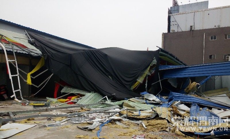 �賿ʱ�֣�μ��һ�̳����������ˡ��½����汻�ƻ٣�