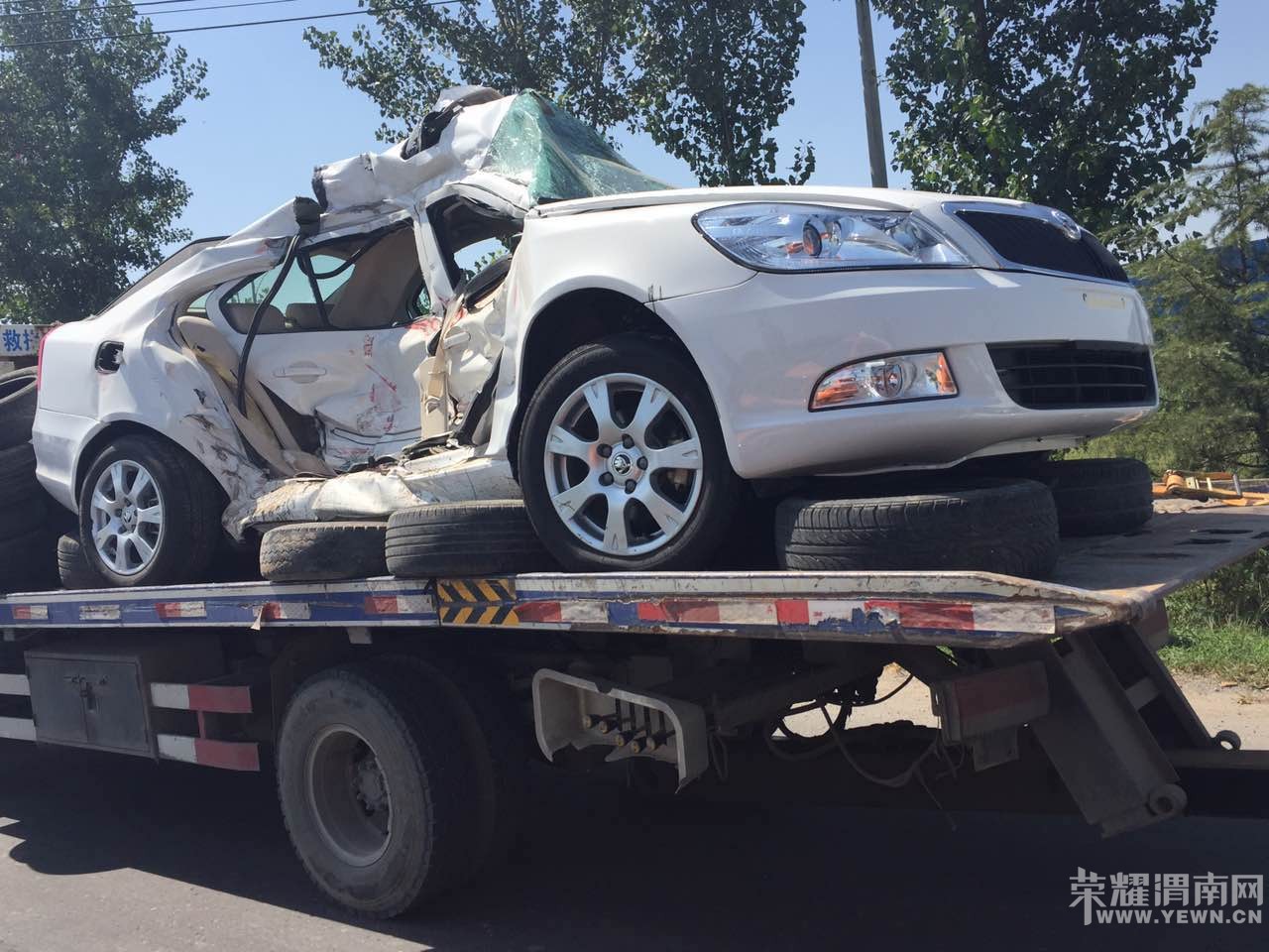 ��ǧ�ġ��껪����԰������������ͨ�¹ʣ������������