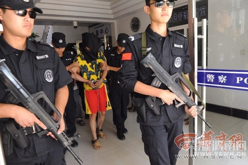 ����2��Ů�������ݲ���ɱ�� 10���3���ӷ�����