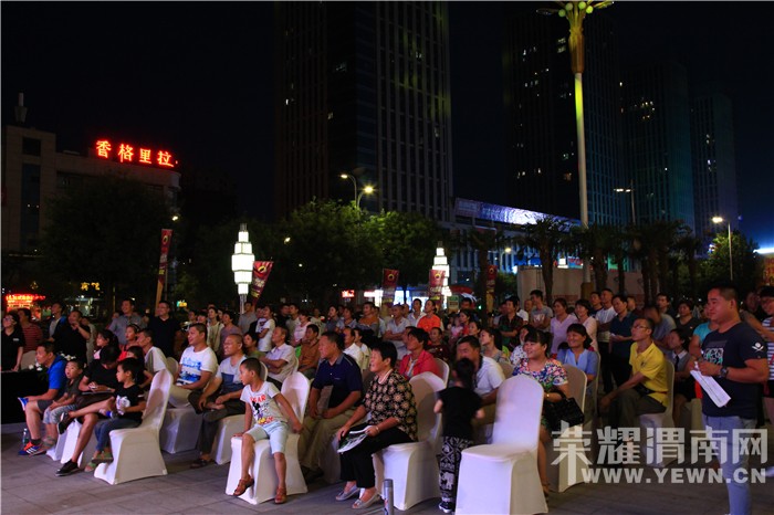 �¸�������μ�����з�����Բ�����У��㳵��Ůһ����������~