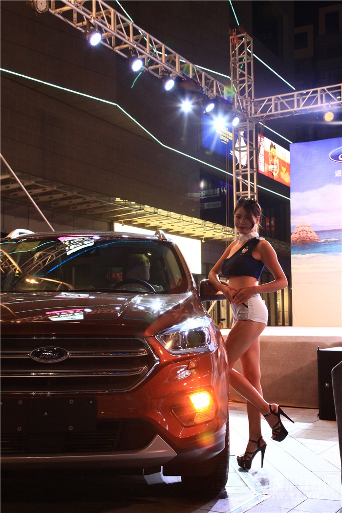 �¸�������μ�����з�����Բ�����У��㳵��Ůһ����������~