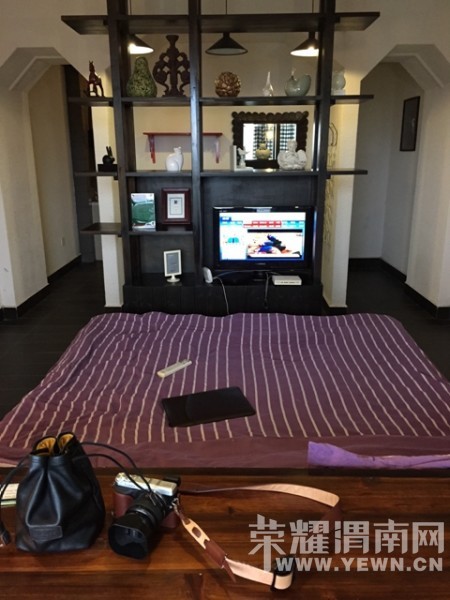 �����Ŷ��˶�ʵ�һ�����У��Ȼ�������