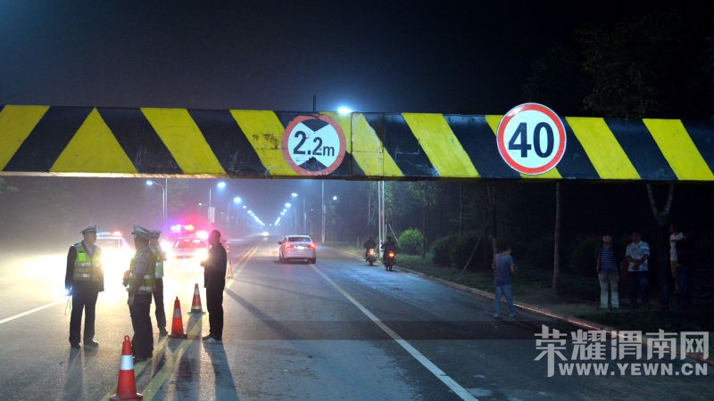 26����μ��������μ�Ӵ�̰�����η����ش󵥷��¹� һ������