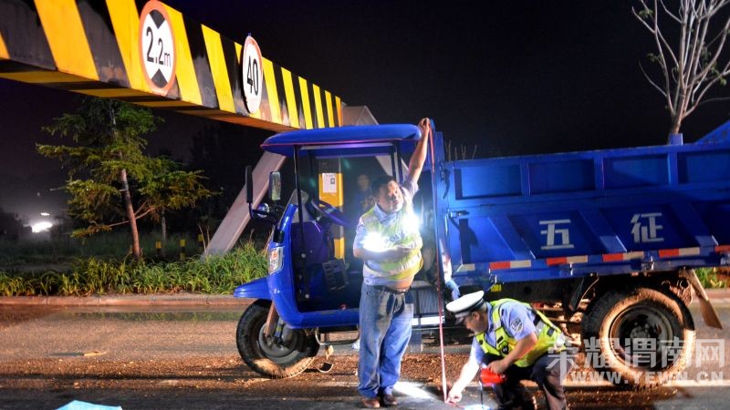 26����μ��������μ�Ӵ�̰�����η����ش󵥷��¹� һ������