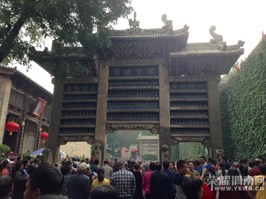 �ʳ��ฮ����Ů�ɺ������ӣ������£�����ʯ��