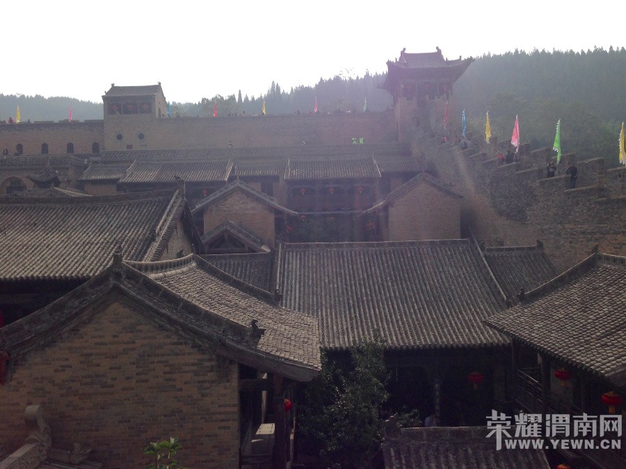 �ʳ��ฮ����Ů�ɺ������ӣ������£�����ʯ��