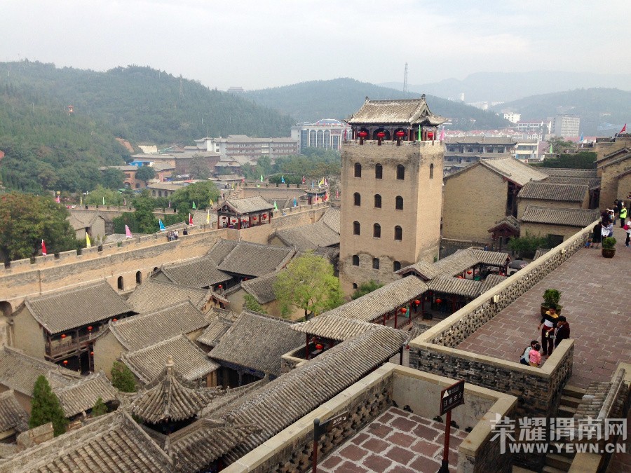 �ʳ��ฮ����Ů�ɺ������ӣ������£�����ʯ��