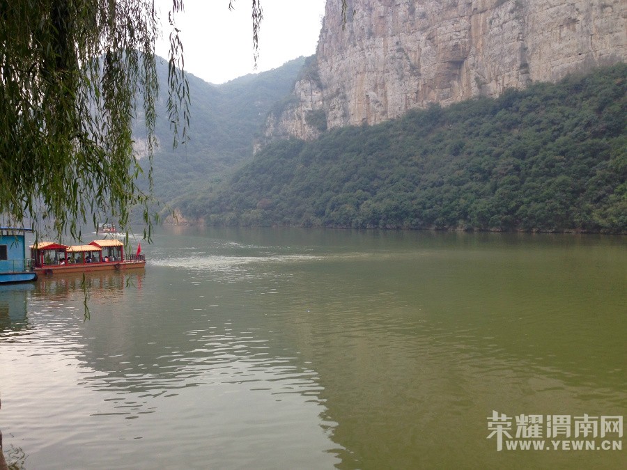 �ʳ��ฮ����Ů�ɺ������ӣ������£�����ʯ��