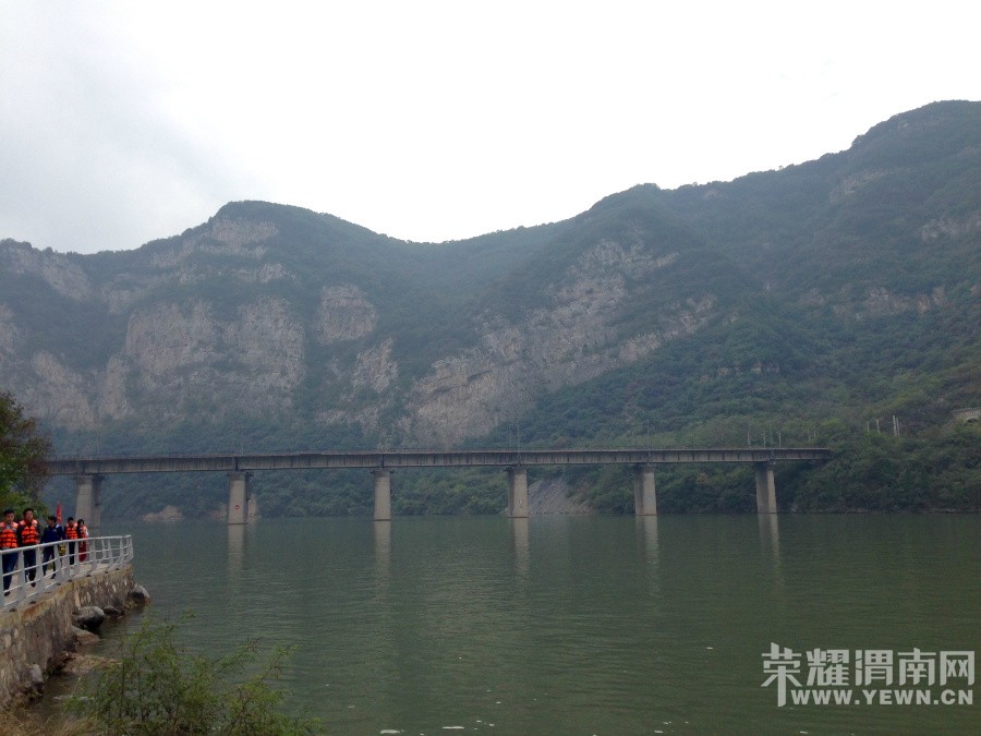 �ʳ��ฮ����Ů�ɺ������ӣ������£�����ʯ��