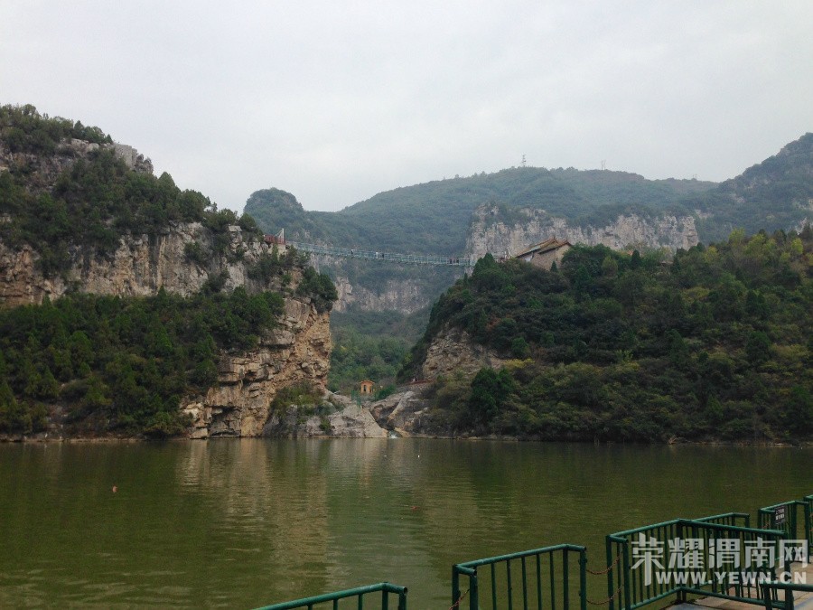 �ʳ��ฮ����Ů�ɺ������ӣ������£�����ʯ��