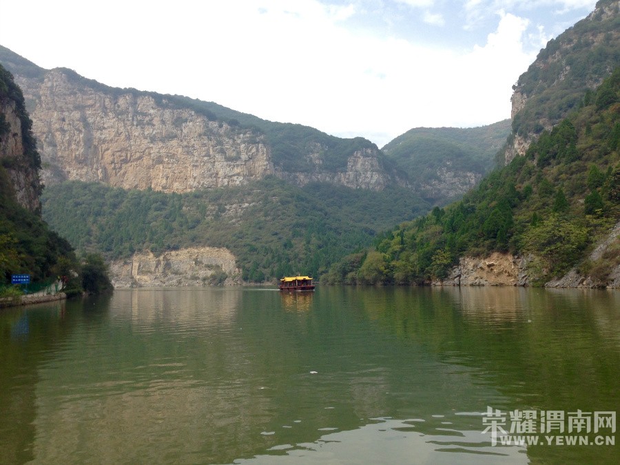 �ʳ��ฮ����Ů�ɺ������ӣ������£�����ʯ��