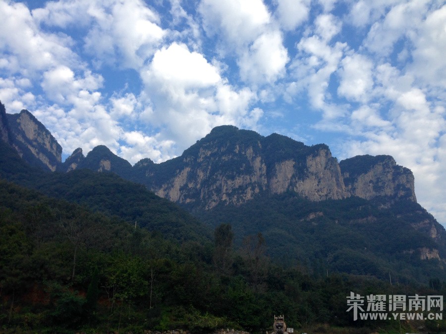 �ʳ��ฮ����Ů�ɺ������ӣ������£�����ʯ��