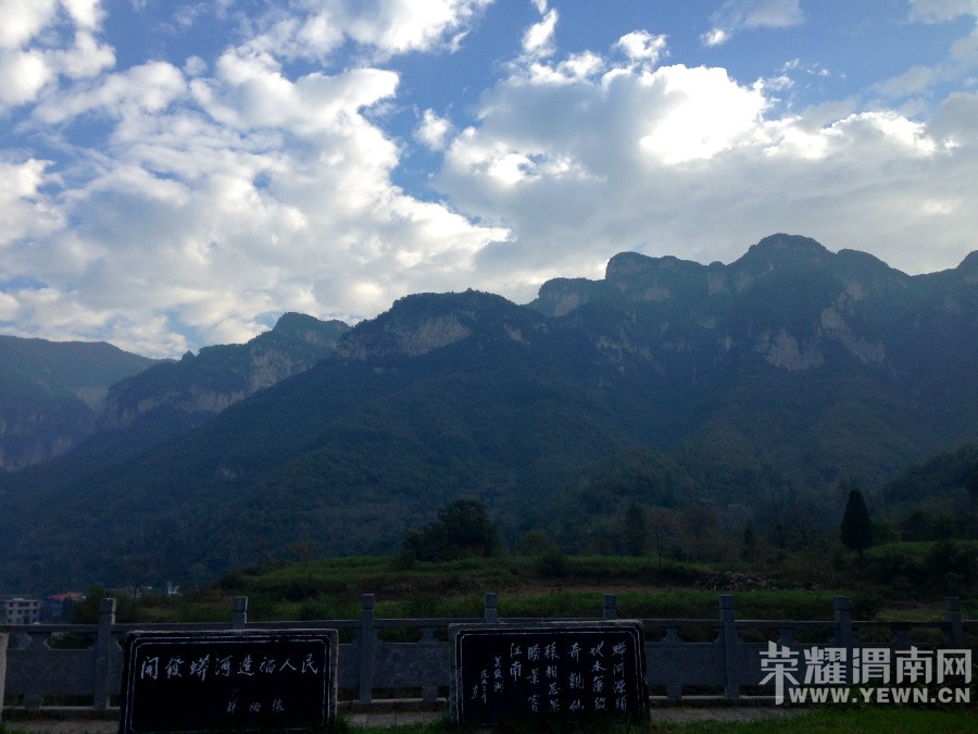 �ʳ��ฮ����Ů�ɺ������ӣ������£�����ʯ��