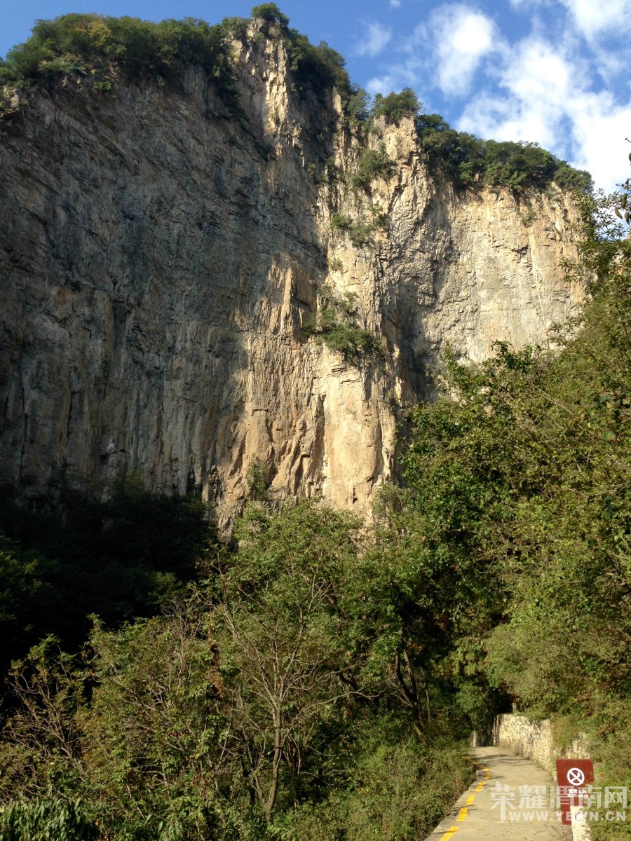 �ʳ��ฮ����Ů�ɺ������ӣ������£�����ʯ��