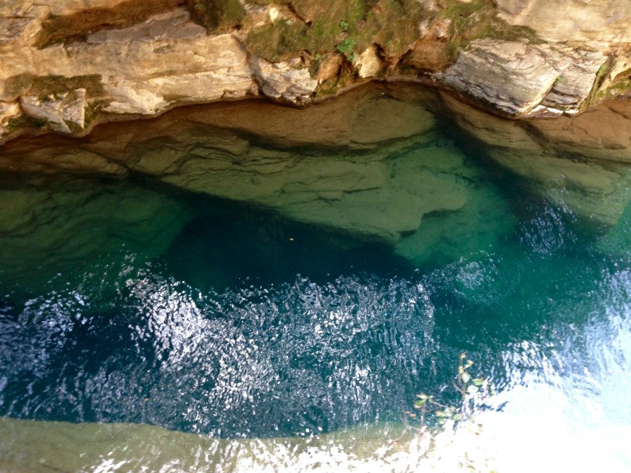 �ʳ��ฮ����Ů�ɺ������ӣ������£�����ʯ��<1>