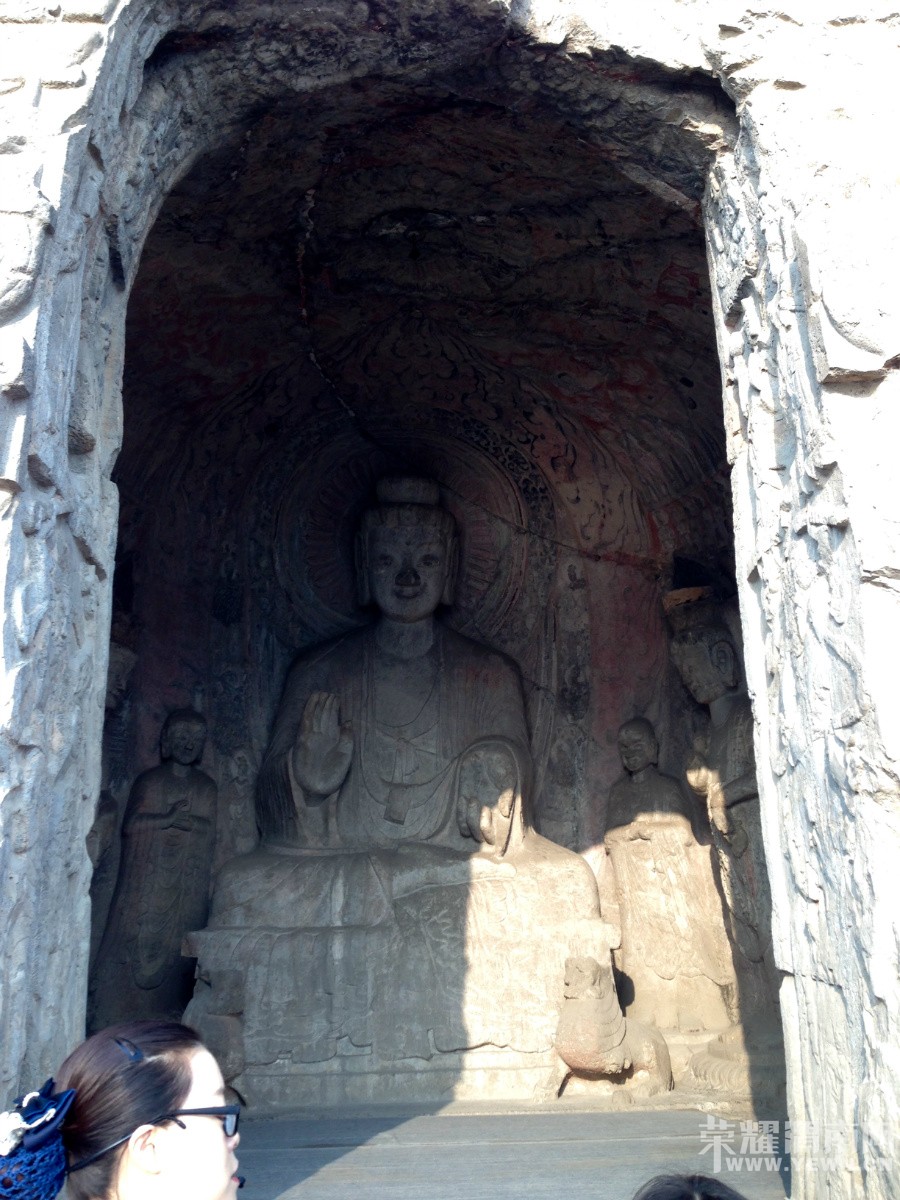 �ʳ��ฮ����Ů�ɺ������ӣ������£�����ʯ��<1>