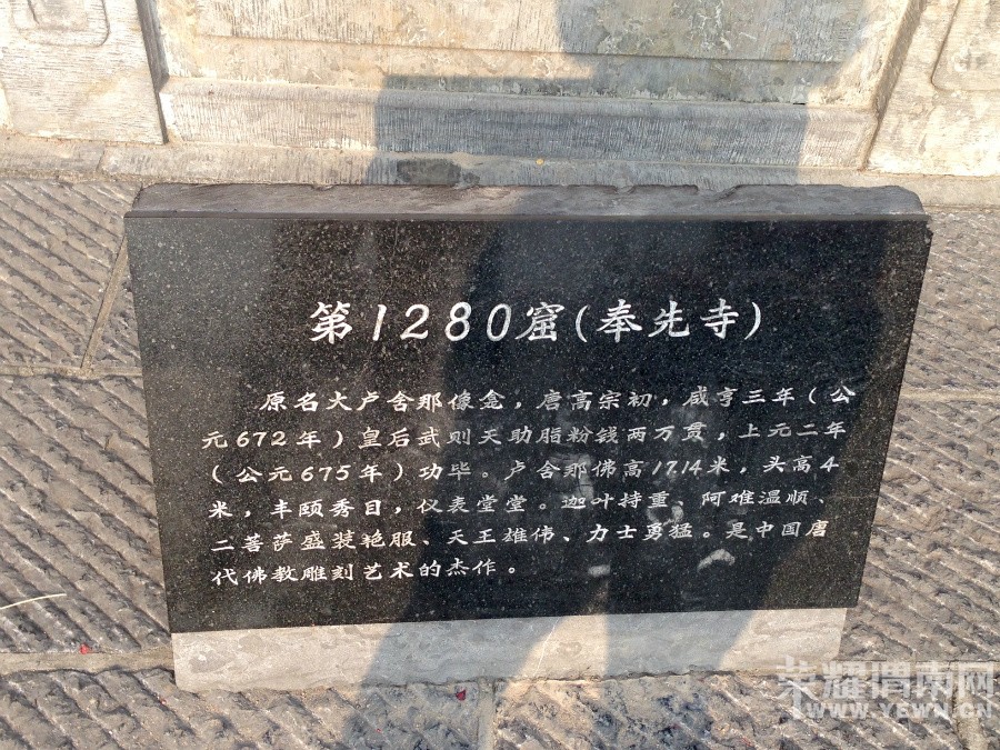 �ʳ��ฮ����Ů�ɺ������ӣ������£�����ʯ��<1>