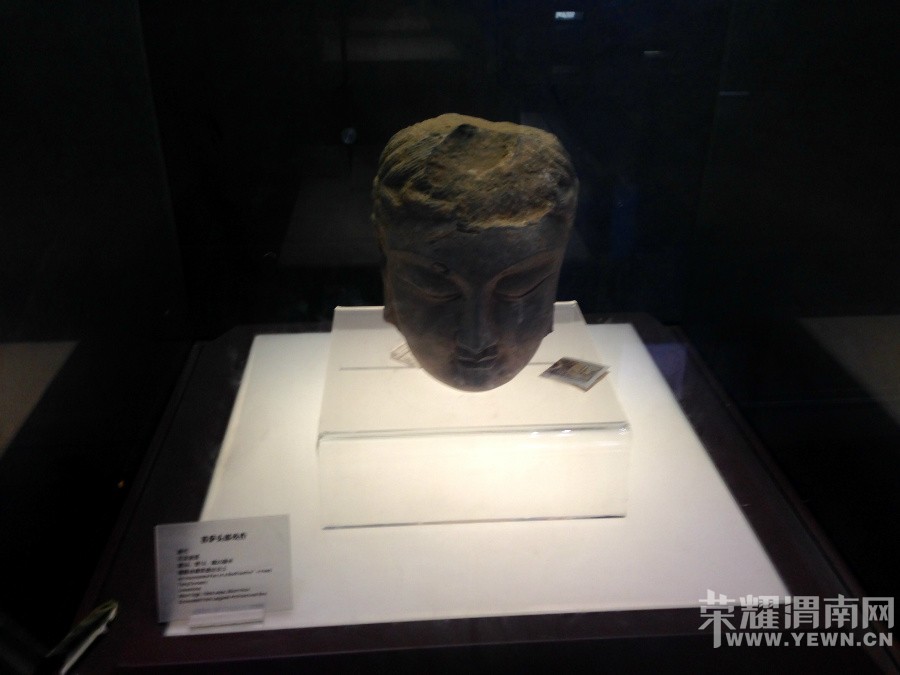 �ʳ��ฮ����Ů�ɺ������ӣ������£�����ʯ��<1>