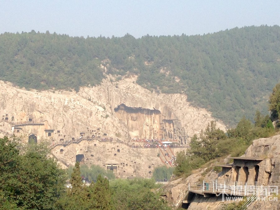 �ʳ��ฮ����Ů�ɺ������ӣ������£�����ʯ��<1>