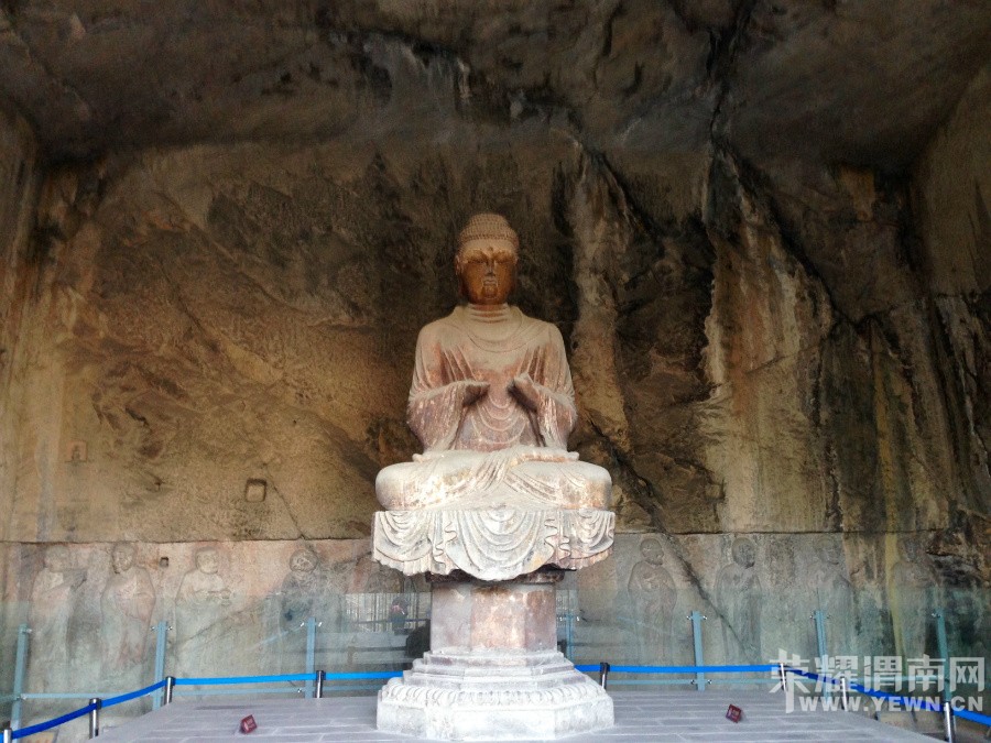 �ʳ��ฮ����Ů�ɺ������ӣ������£�����ʯ��<1>