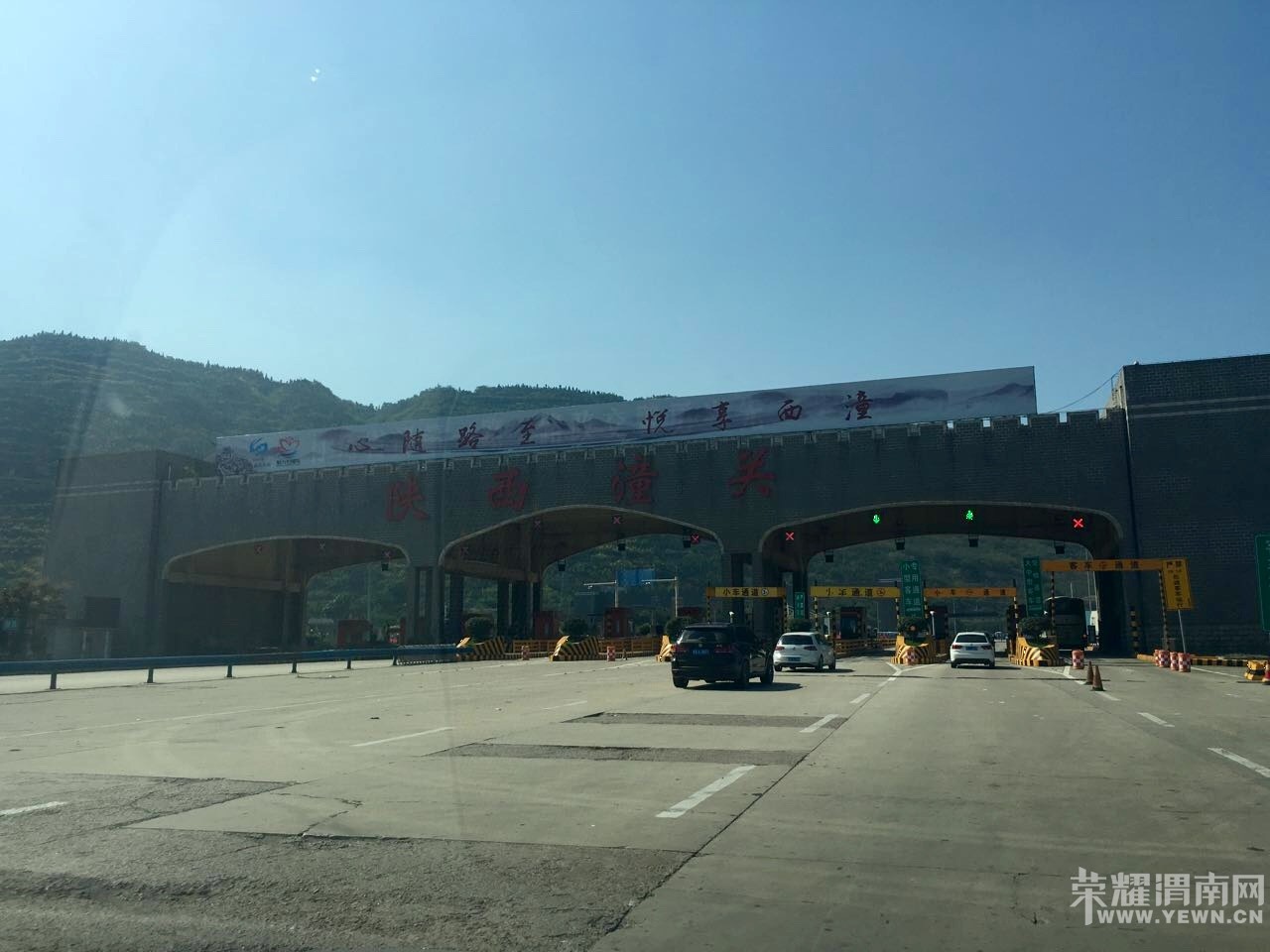 �ʳ��ฮ����Ů�ɺ������ӣ������£�����ʯ��<1>