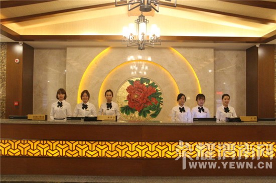 �ž�������˼�ף�μ����ˮˮ��������Ϊ����Ժ�����װ��ģ�