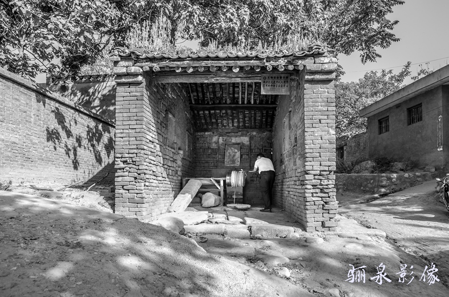 ���عų�ˮ����ͼ�Ǽ��������ķ���