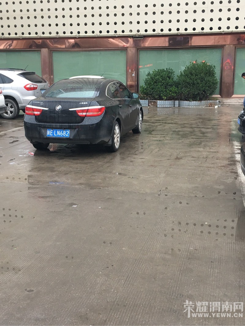 155913iyjjr7y6cju6777u.jpg