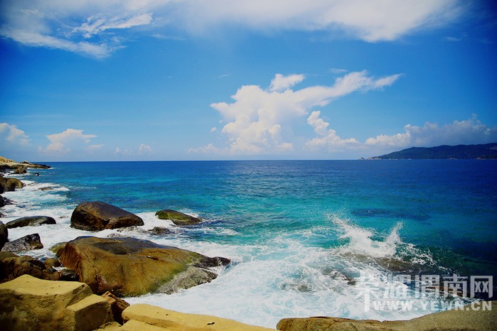 ���Լ�һ���λ�֮�á��ᴩ��γ18��