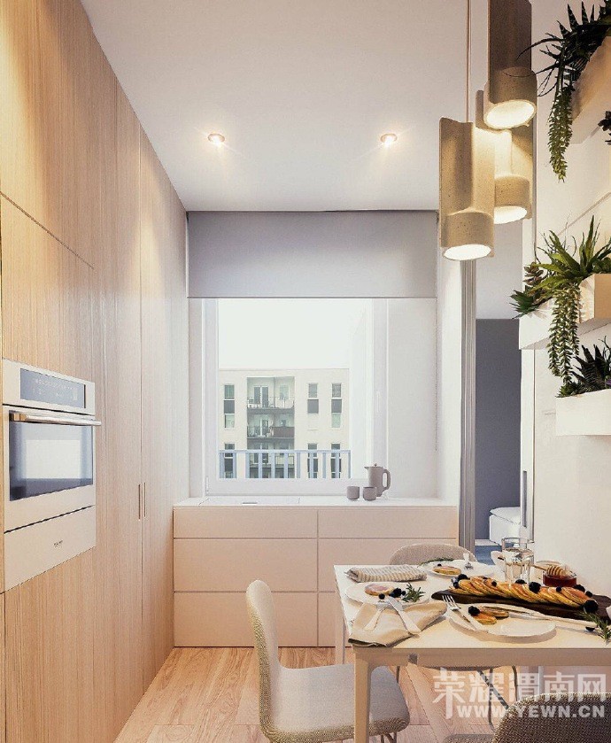 ��85�O��Ԣ�����������ܰ�У��Һ�ɫ��װ����ܰ�Ӽҷ�Χ