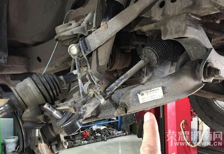 μ�ϵ����ѣ���С�Ķ����ֳ��ǹ���Դ����Һڵ�