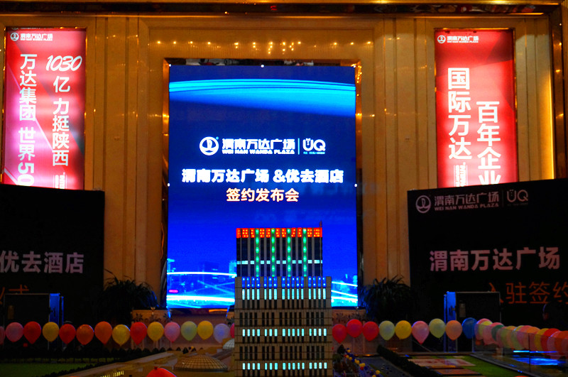 DSC08448_.jpg