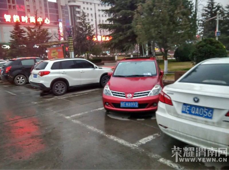 222218by8p866g55gixp8p.jpg