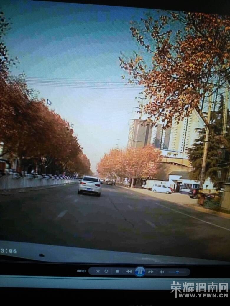 125247qna0lnfwbt830tfl.jpg