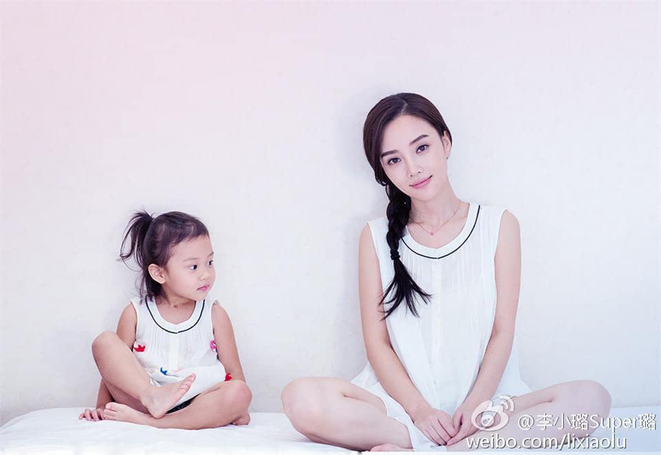142745s2g1m85maz9jed8m.jpg